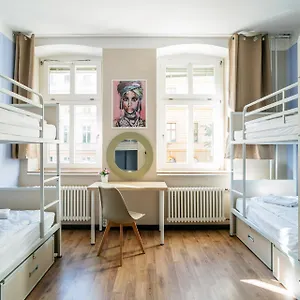 Eastseven Duitsland